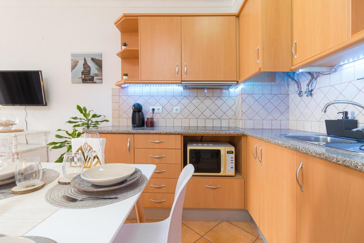 Sea & Sun Oldtown Apartment Albufeira Luaran gambar