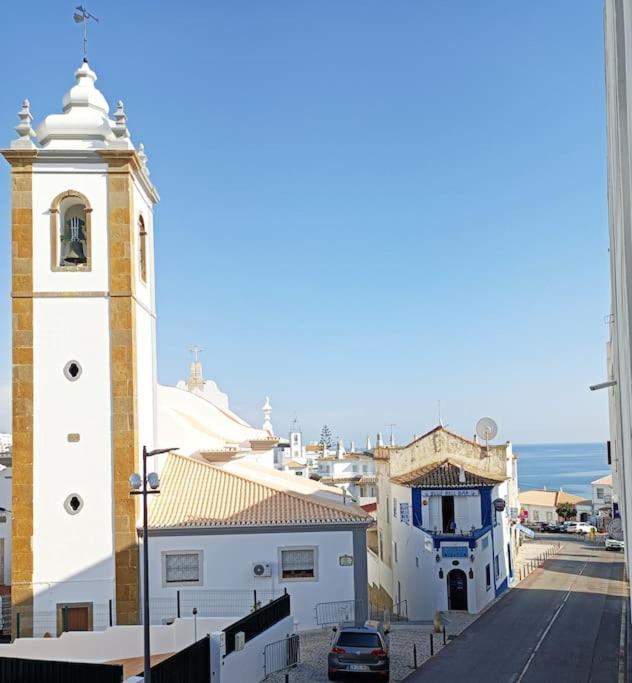 Sea & Sun Oldtown Apartment Albufeira Luaran gambar